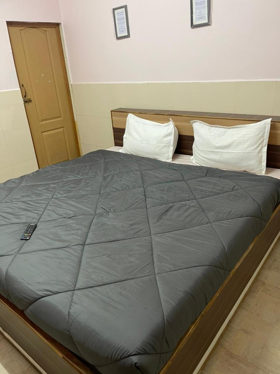 Hp Hotel - Hotel Pentoz Ooty Dış mekan fotoğraf