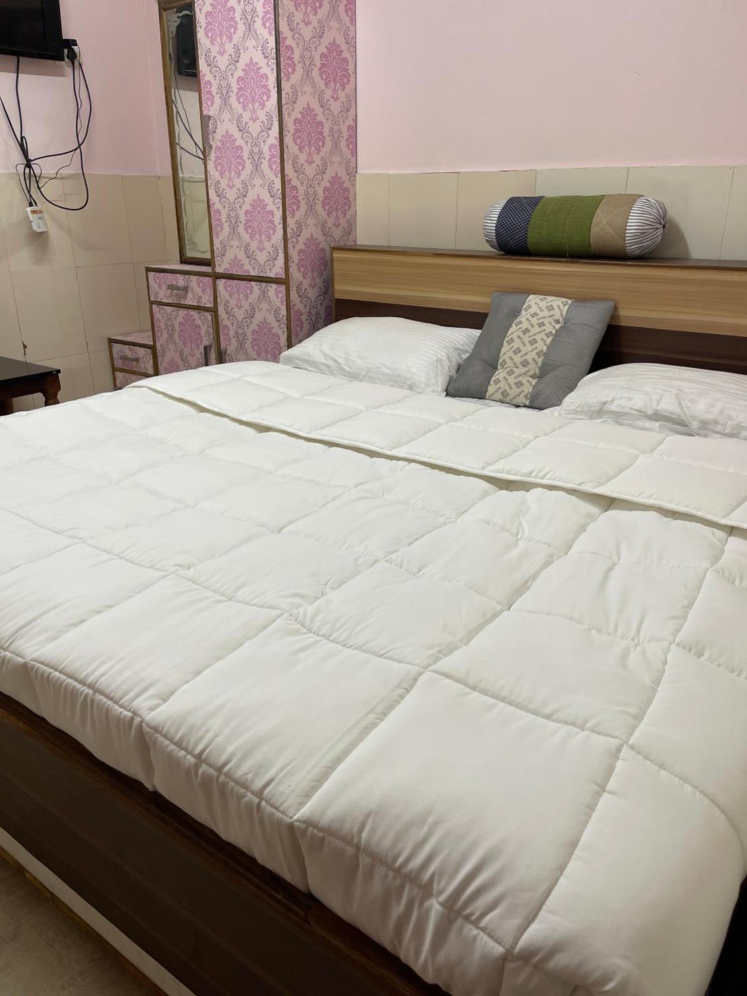 Hp Hotel - Hotel Pentoz Ooty Dış mekan fotoğraf
