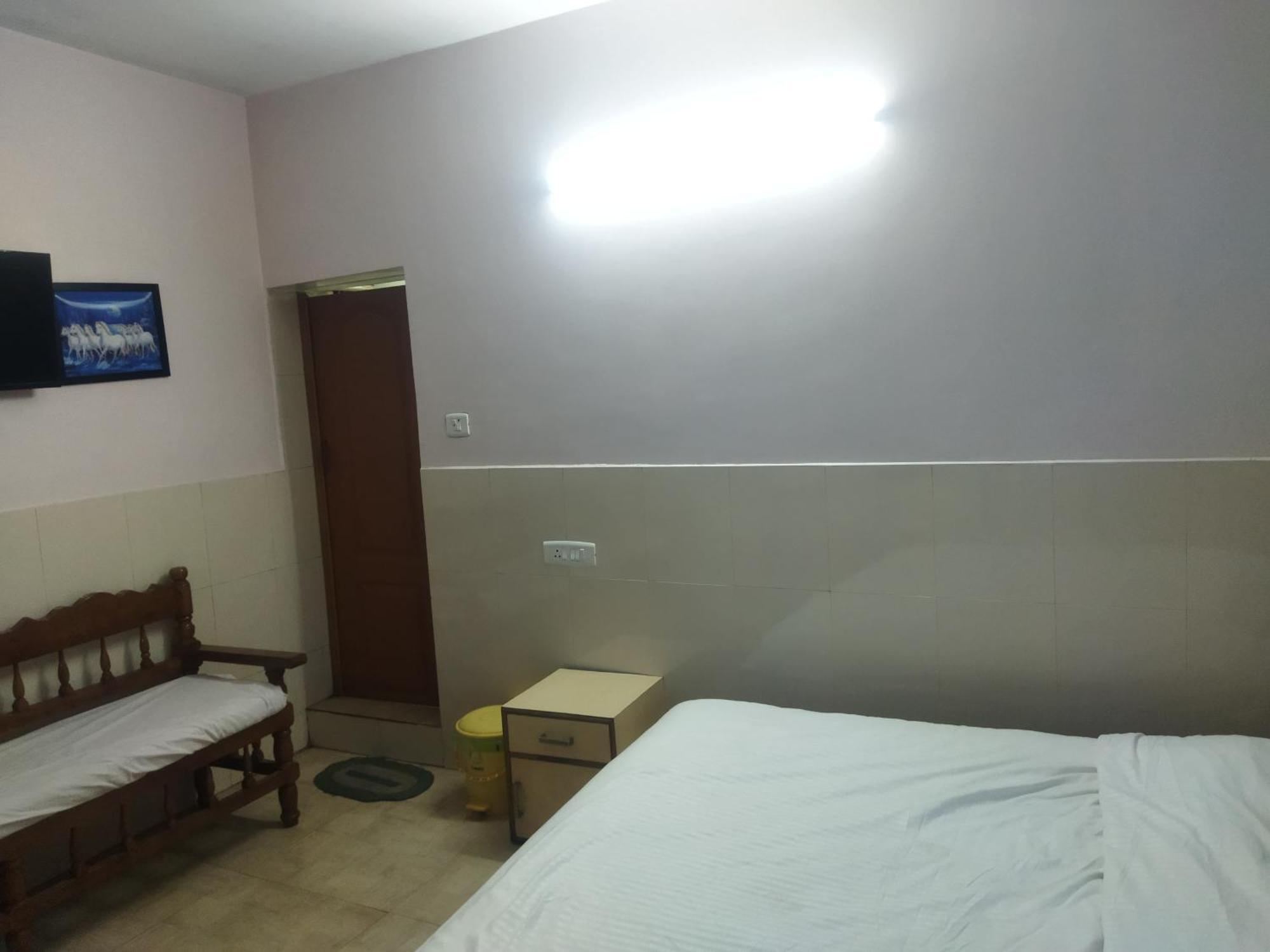 Hp Hotel - Hotel Pentoz Ooty Dış mekan fotoğraf